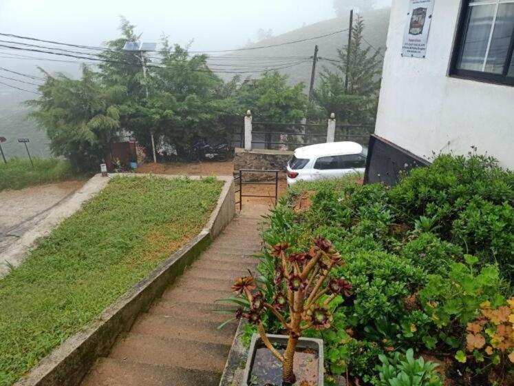 Elevate 360 Holiday Bungalow Hotel Nuwara Eliya Buitenkant foto